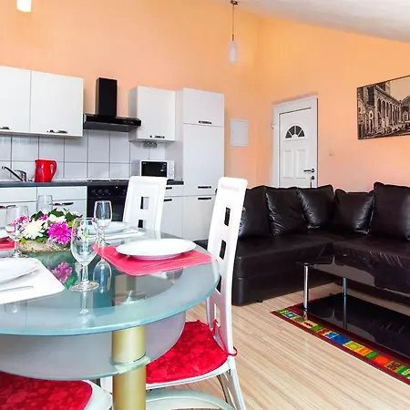 Martina Apartman *